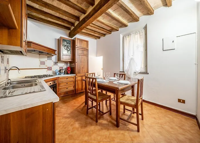 Centro Storico - Eleganza Rustica In * Modène