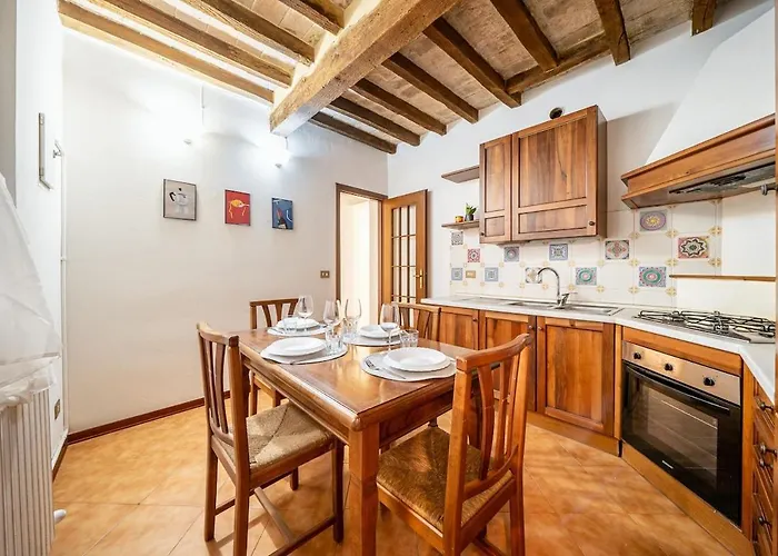Apartmán Centro Storico - Eleganza Rustica In Citta *